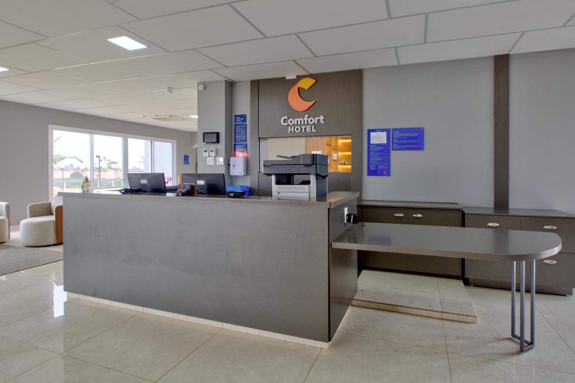 Comfort Hotel Serra Da Canastra São João Batista do Glória 外观 照片